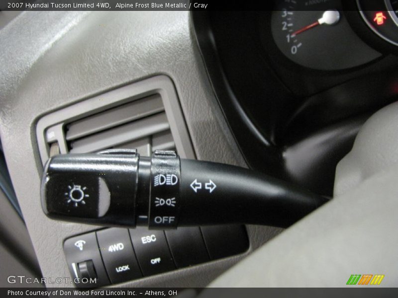 Controls of 2007 Tucson Limited 4WD