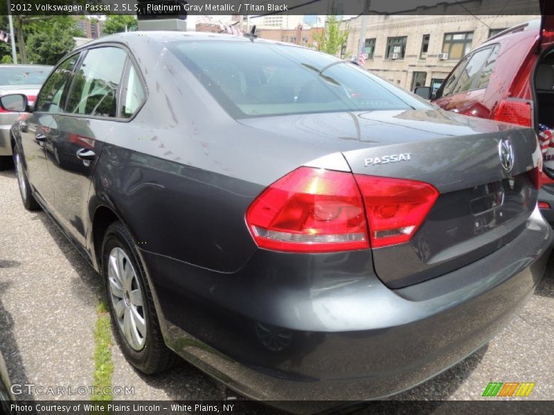 Platinum Gray Metallic / Titan Black 2012 Volkswagen Passat 2.5L S