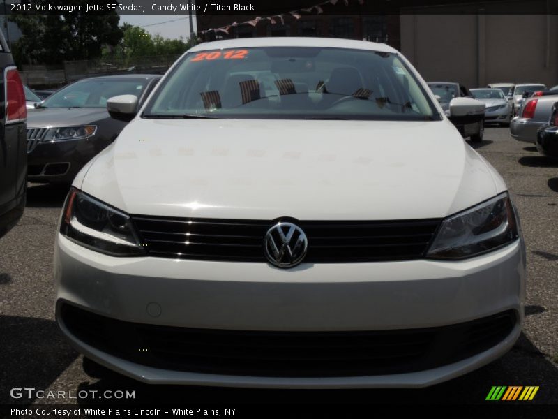 Candy White / Titan Black 2012 Volkswagen Jetta SE Sedan
