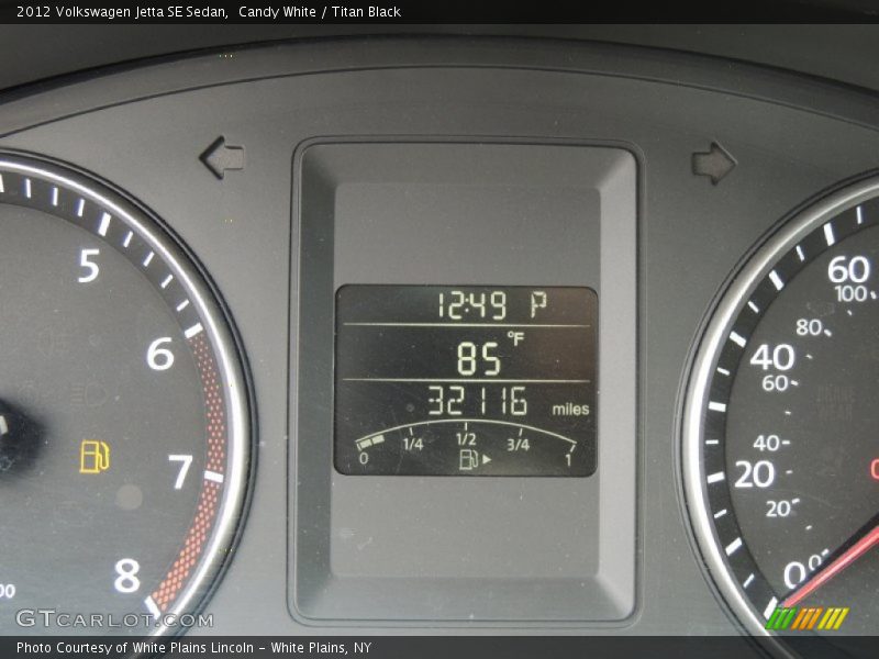 Candy White / Titan Black 2012 Volkswagen Jetta SE Sedan