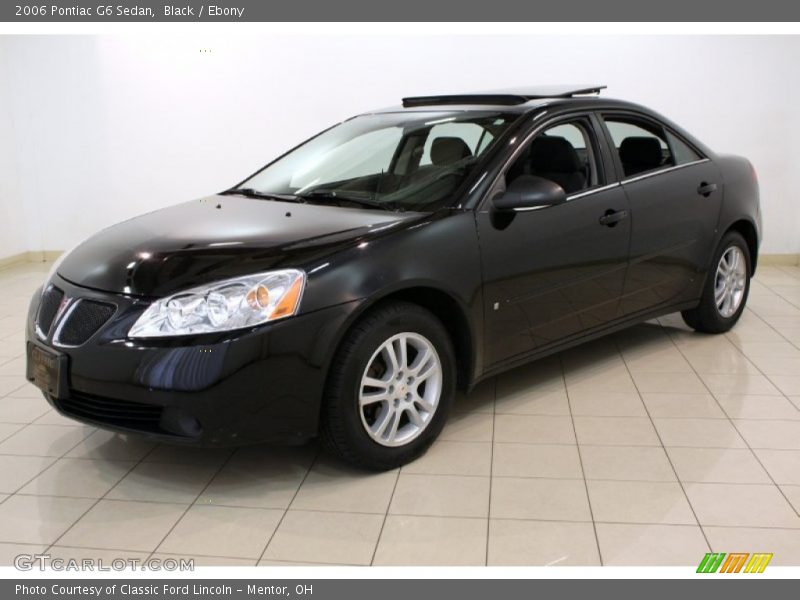 Front 3/4 View of 2006 G6 Sedan