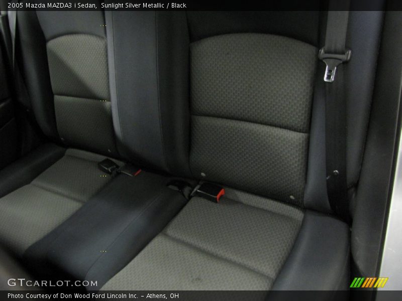 Sunlight Silver Metallic / Black 2005 Mazda MAZDA3 i Sedan