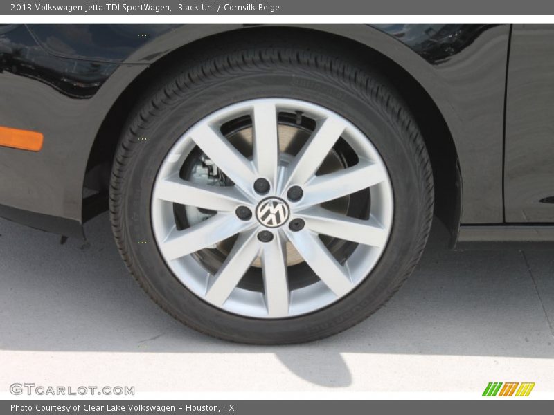 Black Uni / Cornsilk Beige 2013 Volkswagen Jetta TDI SportWagen