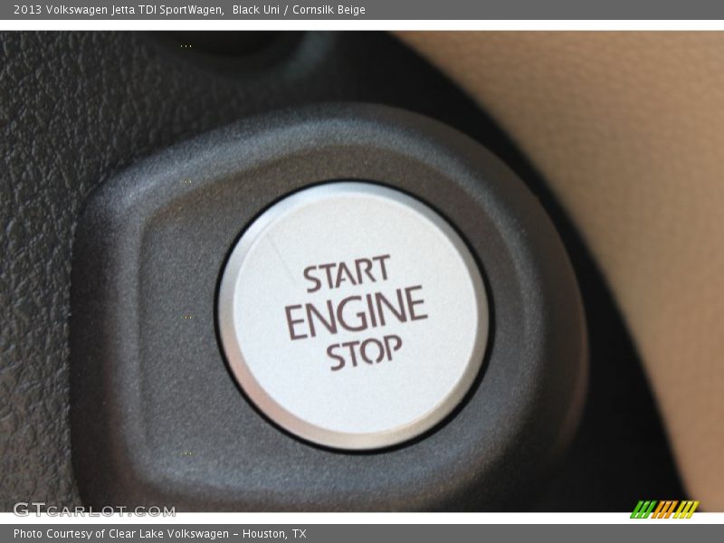 Black Uni / Cornsilk Beige 2013 Volkswagen Jetta TDI SportWagen