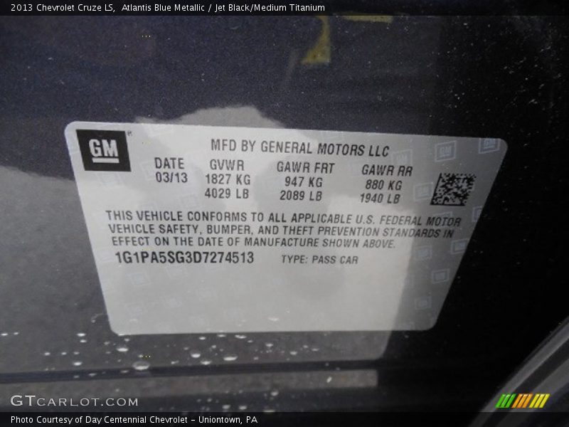 Atlantis Blue Metallic / Jet Black/Medium Titanium 2013 Chevrolet Cruze LS