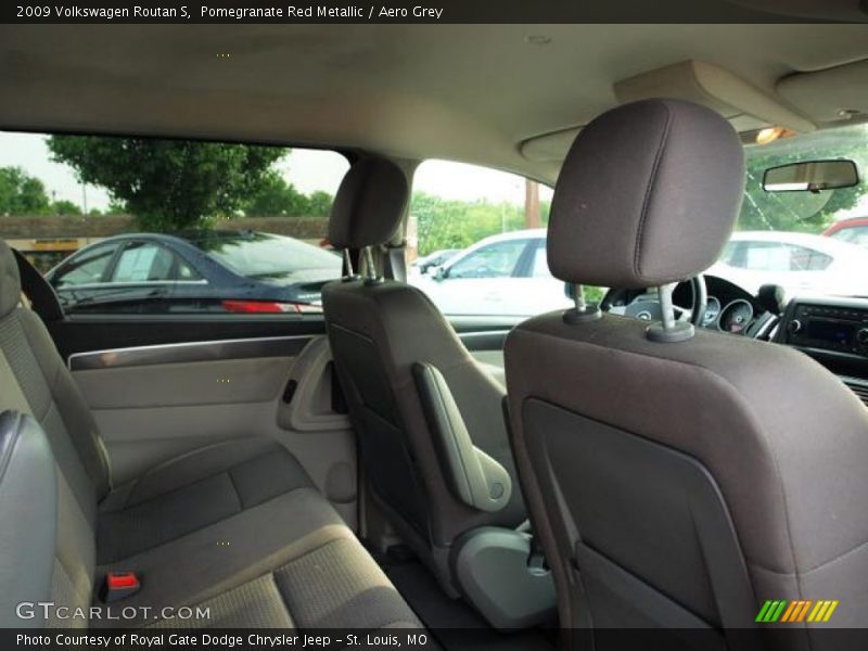 Pomegranate Red Metallic / Aero Grey 2009 Volkswagen Routan S
