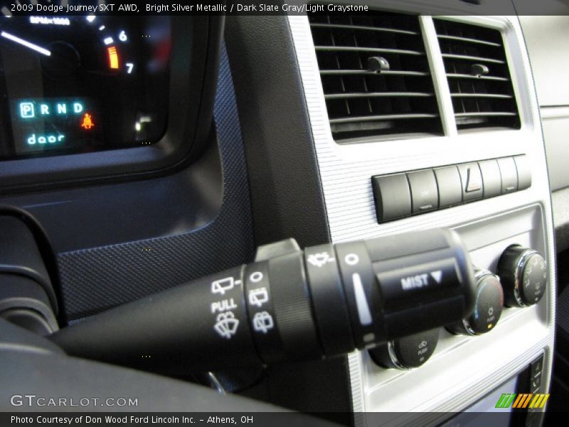 Bright Silver Metallic / Dark Slate Gray/Light Graystone 2009 Dodge Journey SXT AWD