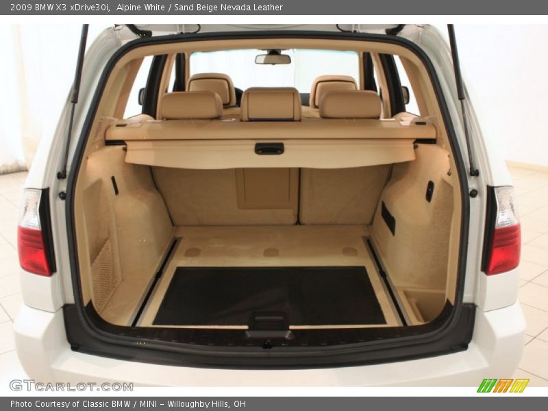  2009 X3 xDrive30i Trunk