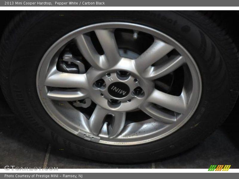 Pepper White / Carbon Black 2013 Mini Cooper Hardtop