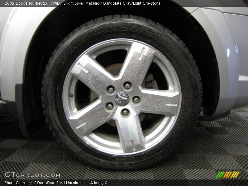 Bright Silver Metallic / Dark Slate Gray/Light Graystone 2009 Dodge Journey SXT AWD