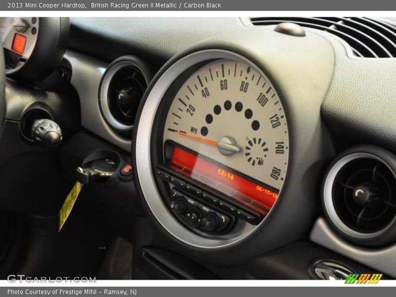 British Racing Green II Metallic / Carbon Black 2013 Mini Cooper Hardtop
