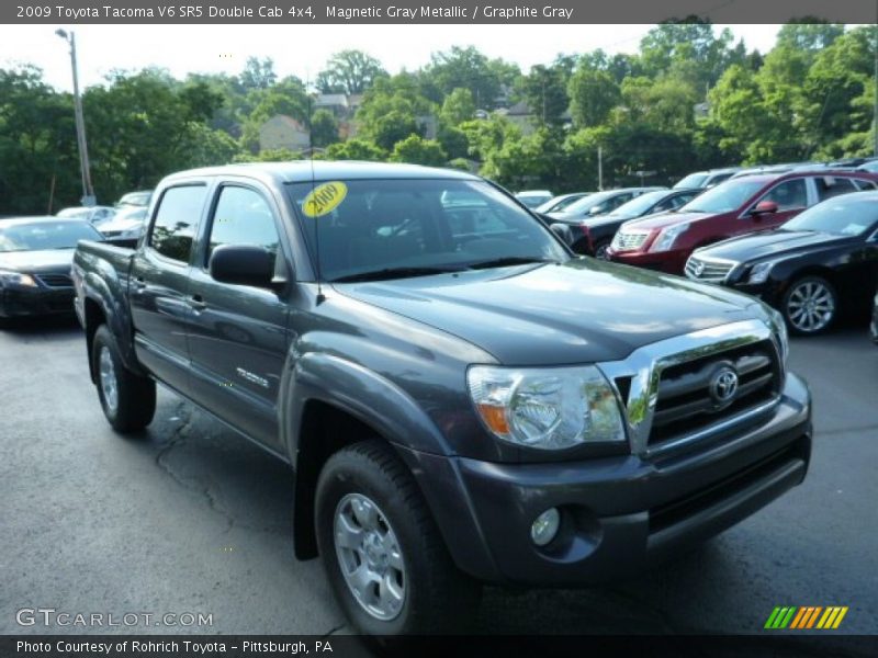 Magnetic Gray Metallic / Graphite Gray 2009 Toyota Tacoma V6 SR5 Double Cab 4x4