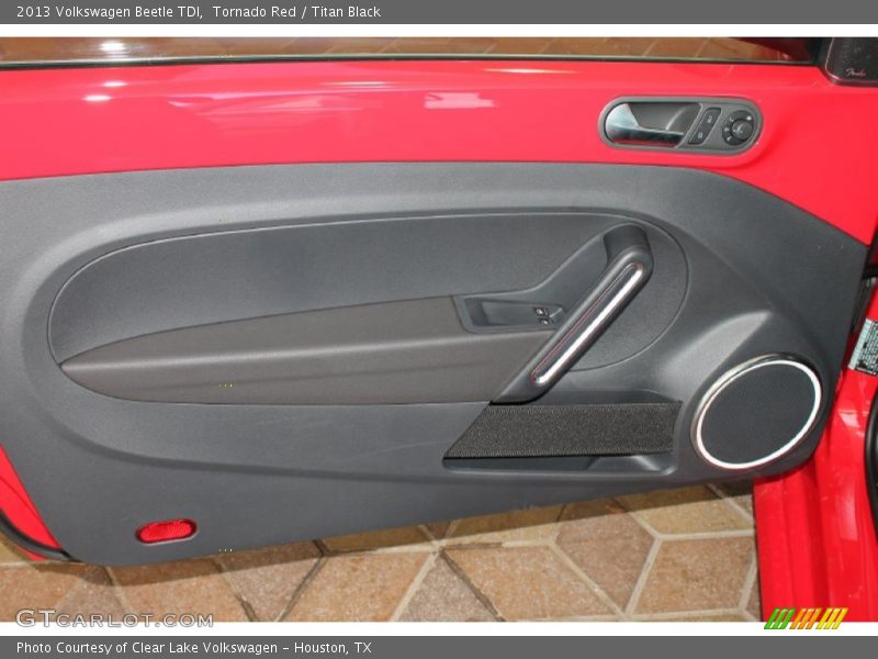 Tornado Red / Titan Black 2013 Volkswagen Beetle TDI