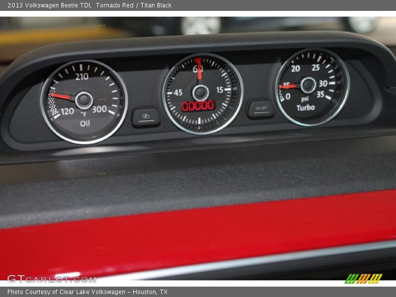 Tornado Red / Titan Black 2013 Volkswagen Beetle TDI