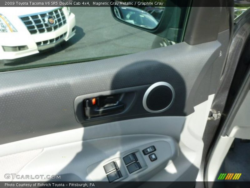 Magnetic Gray Metallic / Graphite Gray 2009 Toyota Tacoma V6 SR5 Double Cab 4x4
