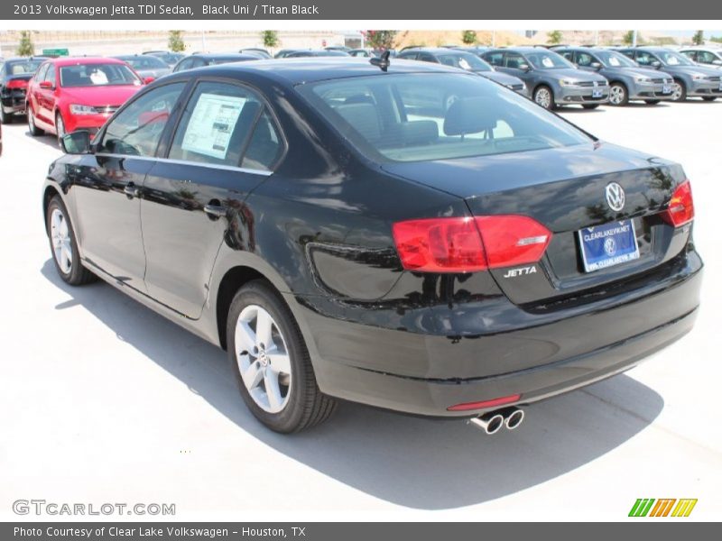 Black Uni / Titan Black 2013 Volkswagen Jetta TDI Sedan
