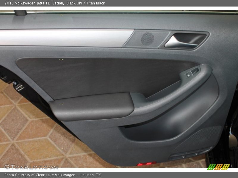 Black Uni / Titan Black 2013 Volkswagen Jetta TDI Sedan