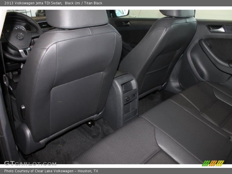 Black Uni / Titan Black 2013 Volkswagen Jetta TDI Sedan