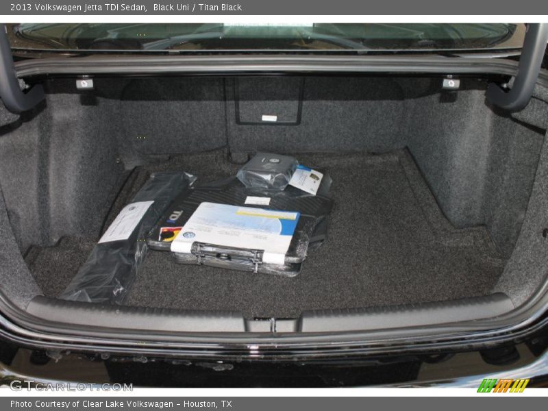 Black Uni / Titan Black 2013 Volkswagen Jetta TDI Sedan