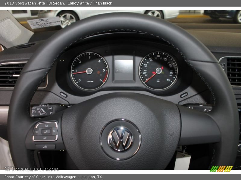 Candy White / Titan Black 2013 Volkswagen Jetta TDI Sedan