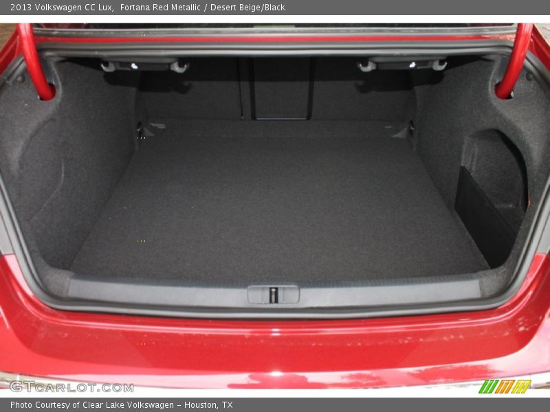 Fortana Red Metallic / Desert Beige/Black 2013 Volkswagen CC Lux