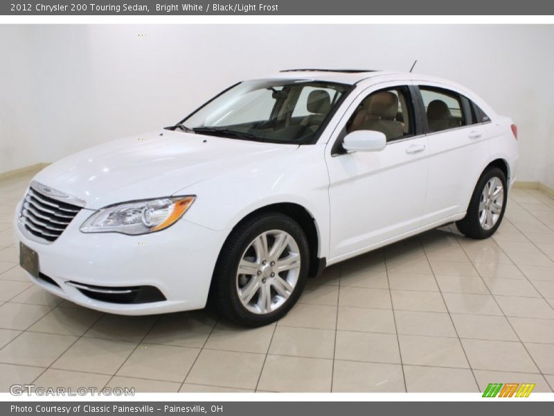 Bright White / Black/Light Frost 2012 Chrysler 200 Touring Sedan