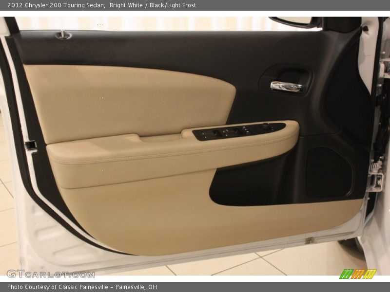 Bright White / Black/Light Frost 2012 Chrysler 200 Touring Sedan