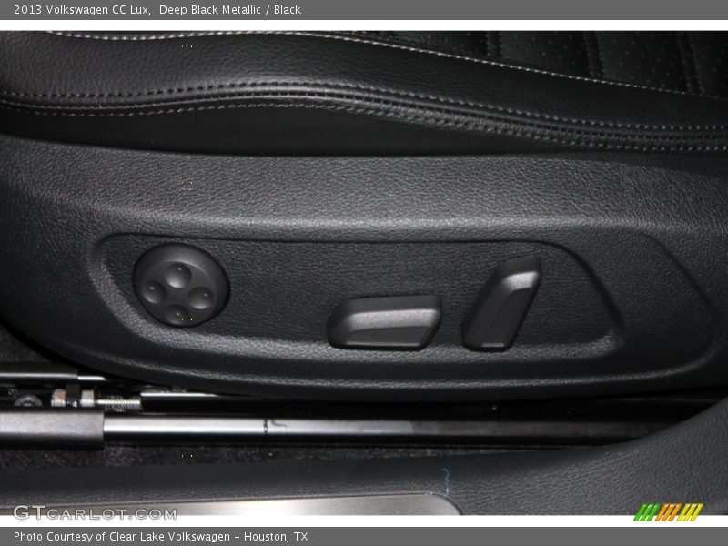 Deep Black Metallic / Black 2013 Volkswagen CC Lux