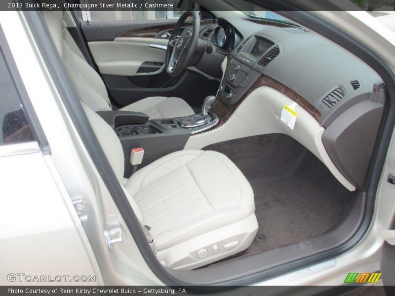 Champagne Silver Metallic / Cashmere 2013 Buick Regal