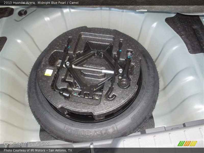 Midnight Blue Pearl / Camel 2013 Hyundai Azera