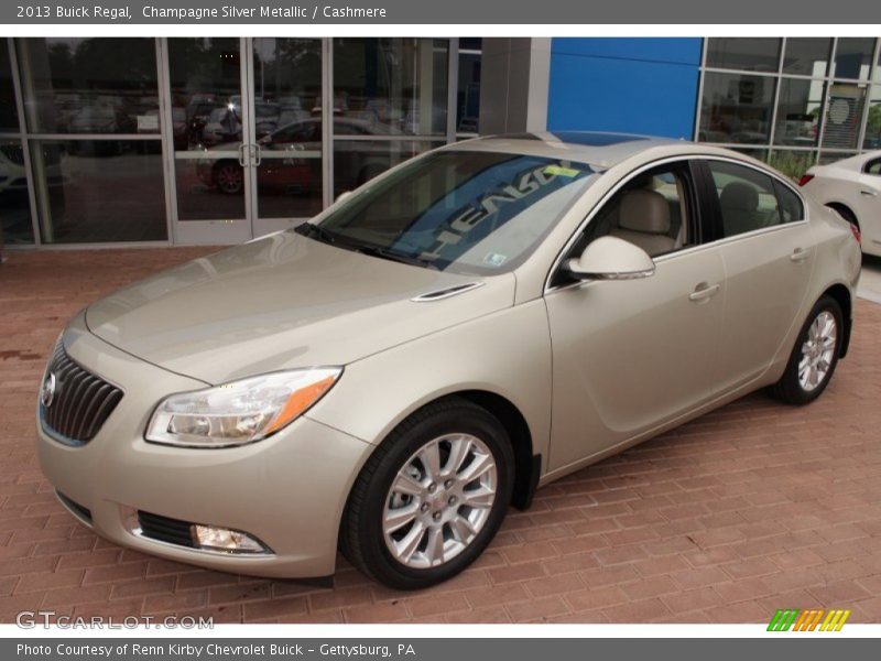 Champagne Silver Metallic / Cashmere 2013 Buick Regal