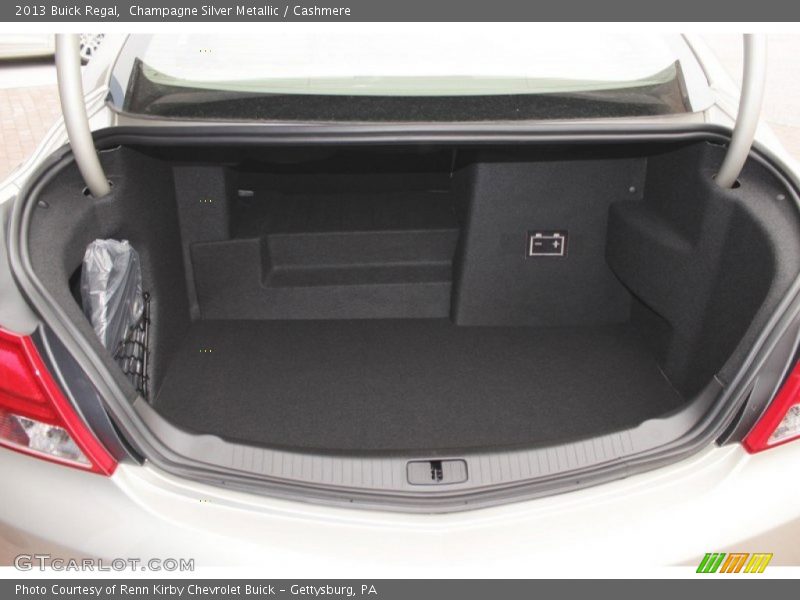  2013 Regal  Trunk