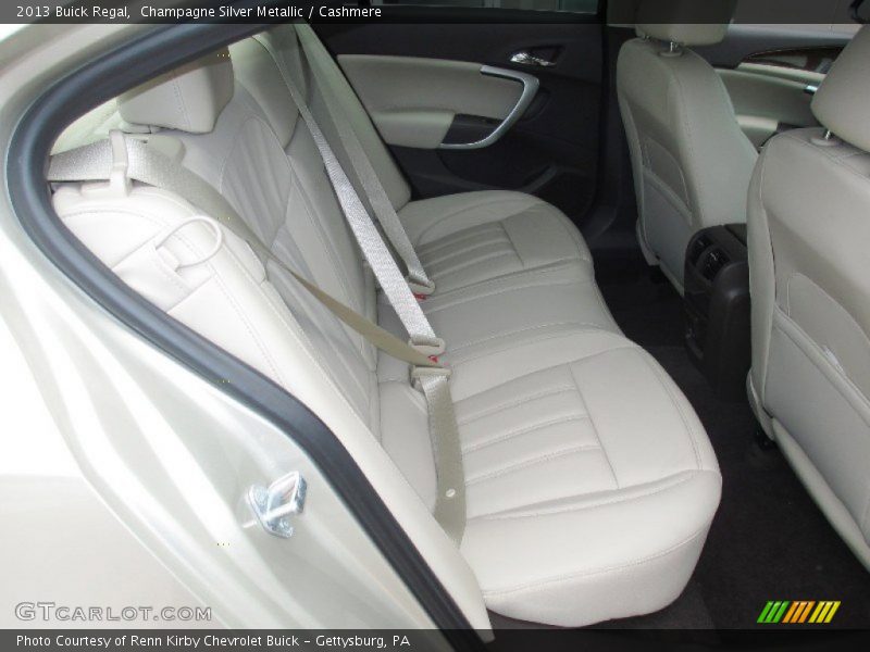 Champagne Silver Metallic / Cashmere 2013 Buick Regal