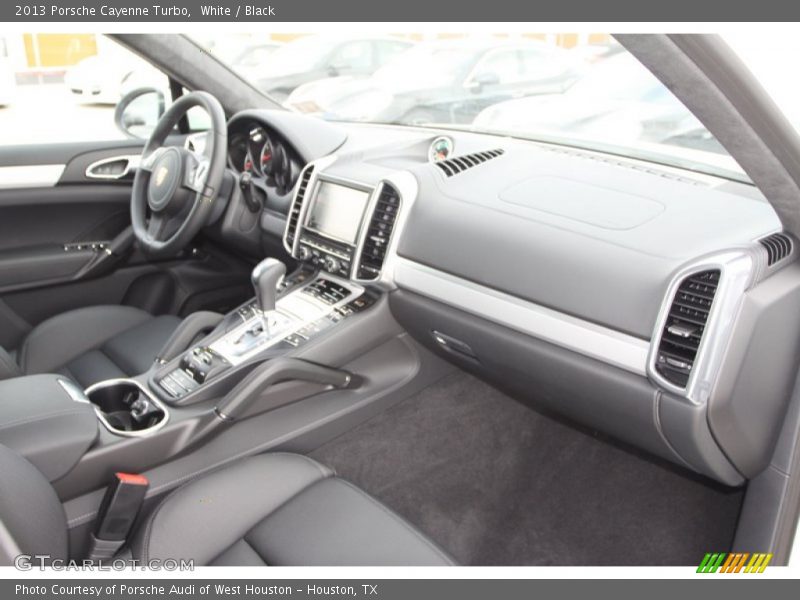 Dashboard of 2013 Cayenne Turbo