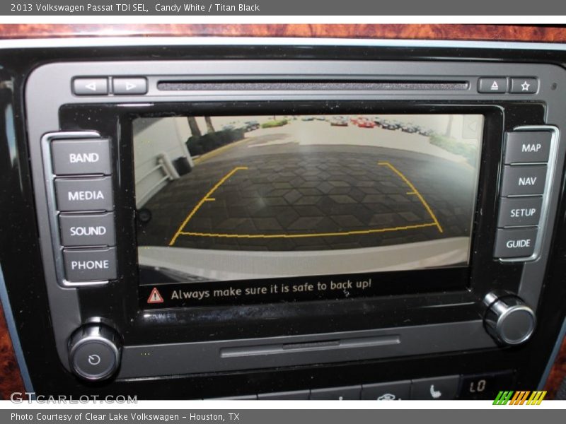 Candy White / Titan Black 2013 Volkswagen Passat TDI SEL