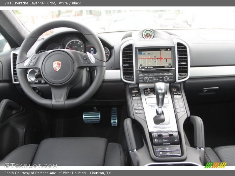 Dashboard of 2013 Cayenne Turbo