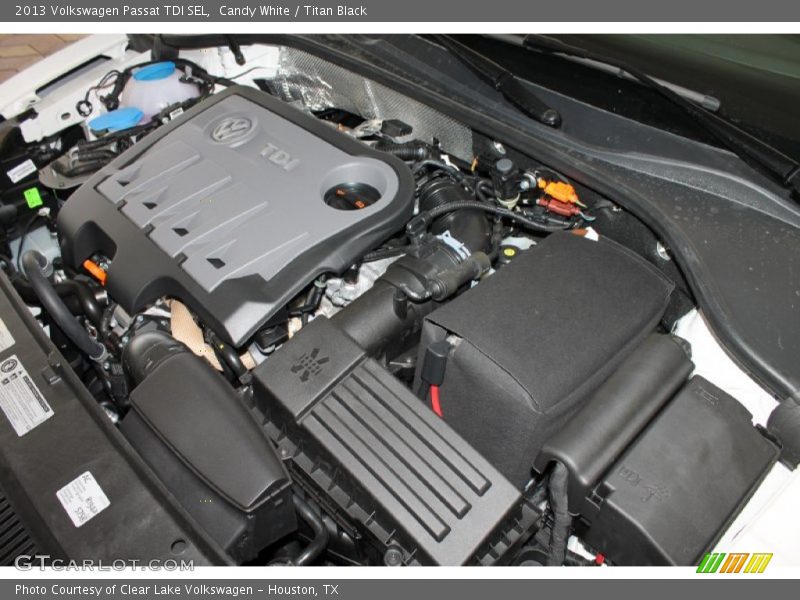 Candy White / Titan Black 2013 Volkswagen Passat TDI SEL