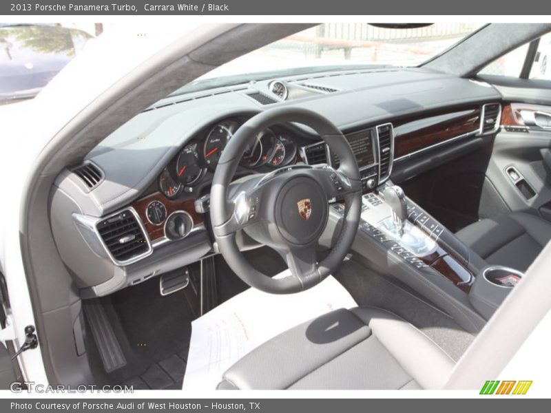 Black Interior - 2013 Panamera Turbo 