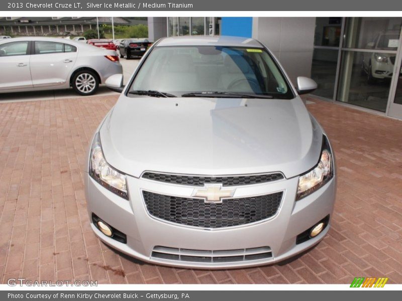 Silver Ice Metallic / Medium Titanium 2013 Chevrolet Cruze LT