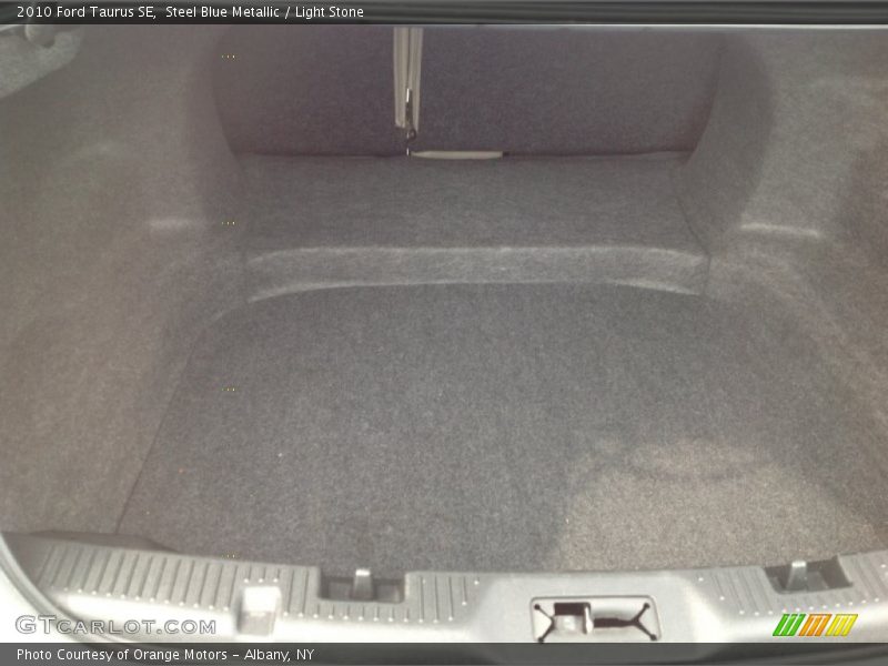 Steel Blue Metallic / Light Stone 2010 Ford Taurus SE