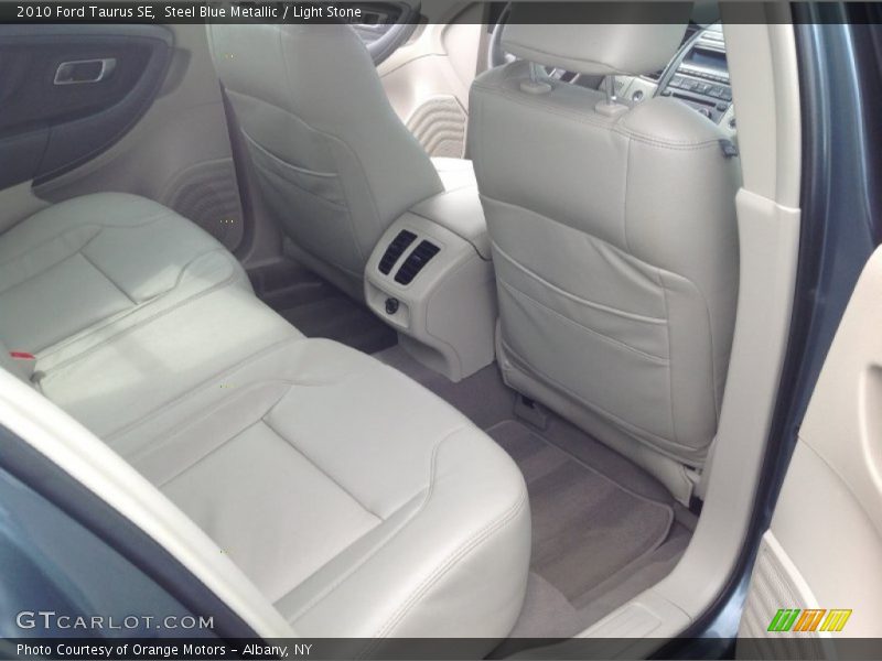 Steel Blue Metallic / Light Stone 2010 Ford Taurus SE