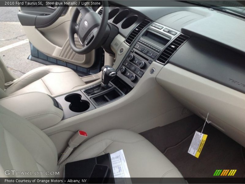 Steel Blue Metallic / Light Stone 2010 Ford Taurus SE