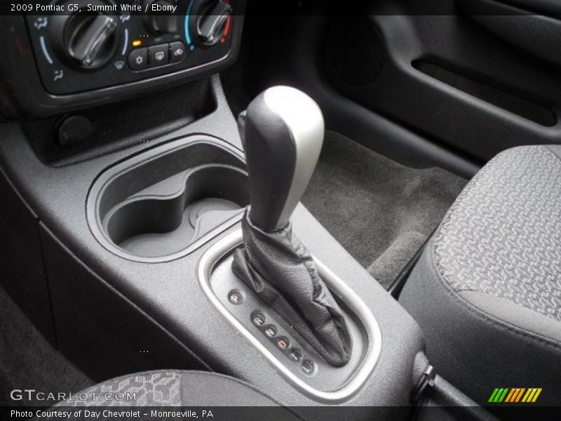 Summit White / Ebony 2009 Pontiac G5
