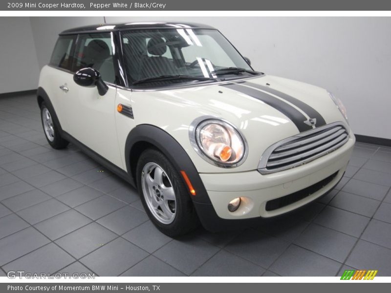 Pepper White / Black/Grey 2009 Mini Cooper Hardtop