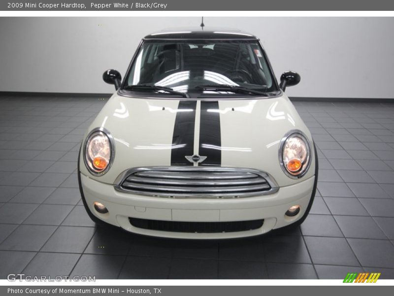 Pepper White / Black/Grey 2009 Mini Cooper Hardtop