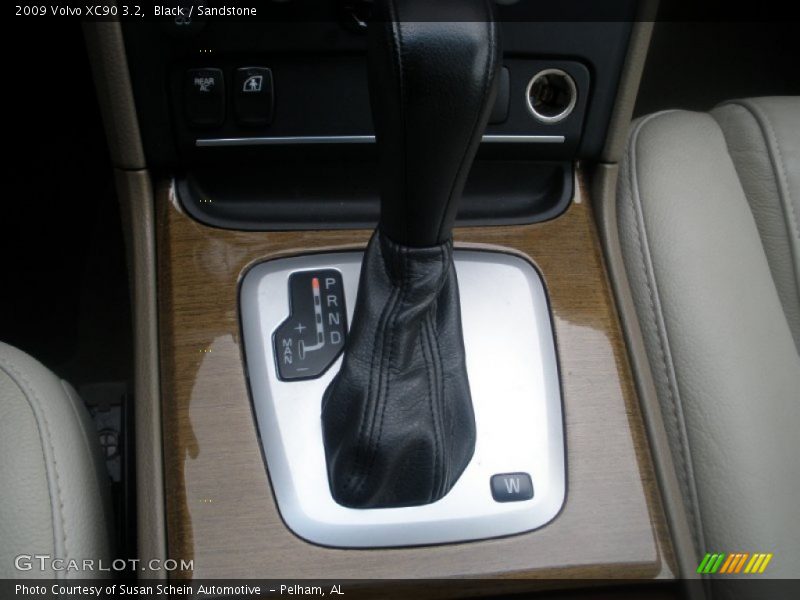 Black / Sandstone 2009 Volvo XC90 3.2