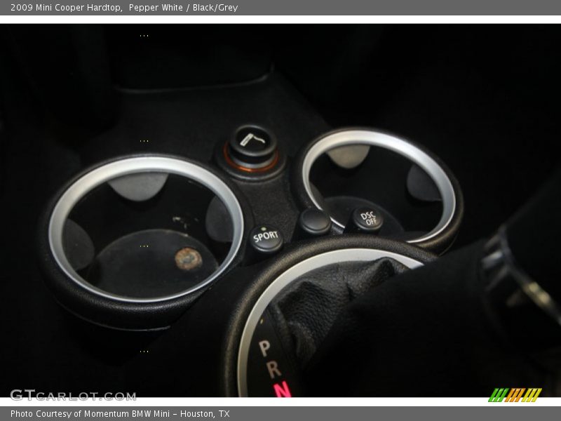 Pepper White / Black/Grey 2009 Mini Cooper Hardtop