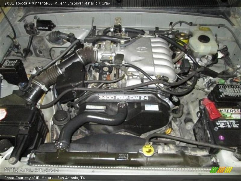 Millennium Silver Metallic / Gray 2001 Toyota 4Runner SR5