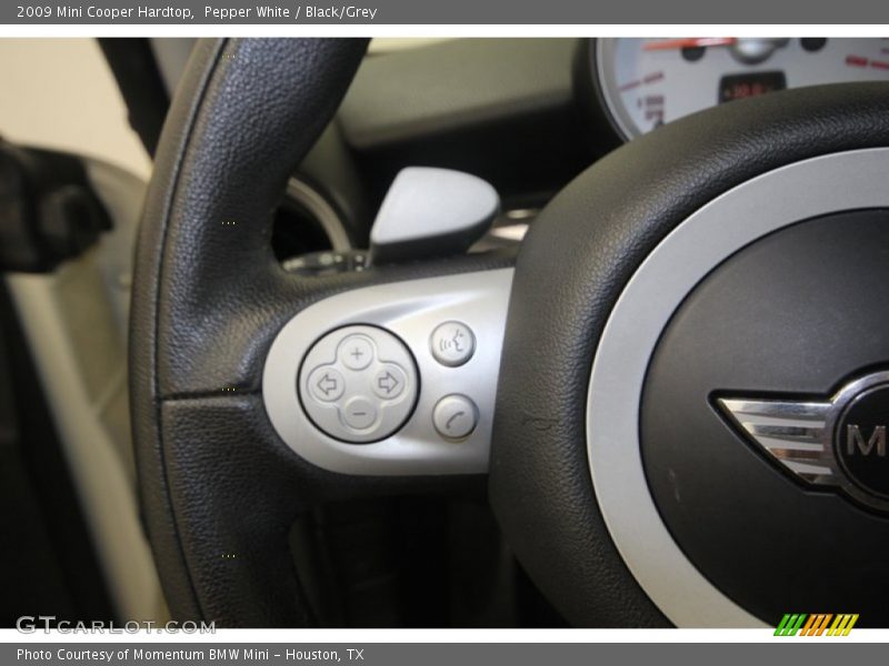 Pepper White / Black/Grey 2009 Mini Cooper Hardtop