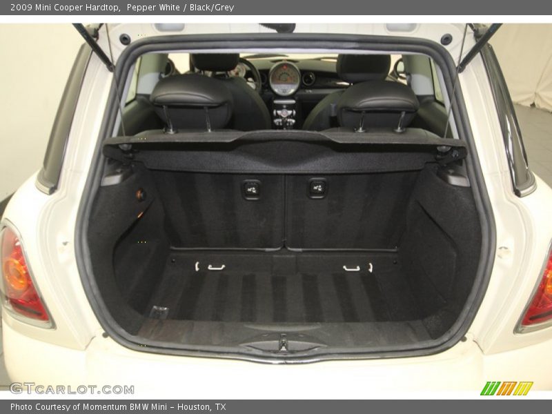 Pepper White / Black/Grey 2009 Mini Cooper Hardtop